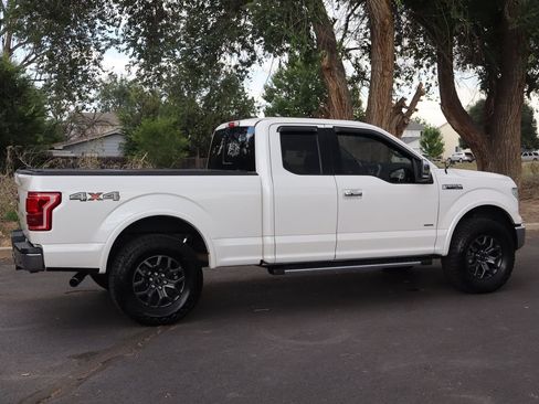 Used 2016 Ford F150 Lariat w/ Equipment Group 502A Luxury AWD/4WD image 4