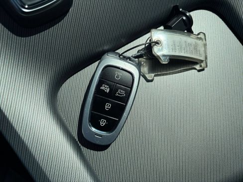 Used 2025 Hyundai Palisade SEL FWD image 28