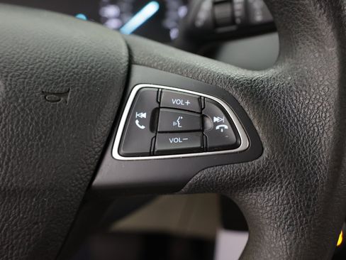 Used 2020 Ford EcoSport S AWD/4WD image 22