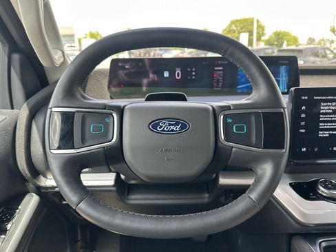 Certified 2025 Ford Expedition Active RWD image 26