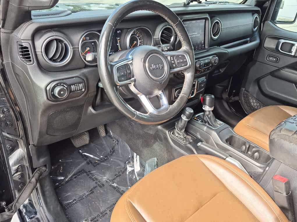 Used 2021 Jeep Wrangler Unlimited Sahara AWD/4WD image 11