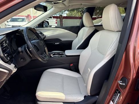 Used 2023 Lexus RX 350 Premium Plus w/ Accessory Package (Z1) FWD image 25
