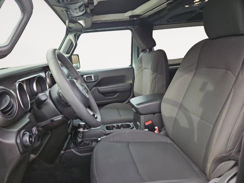 Used 2023 Jeep Wrangler Sport S image 9