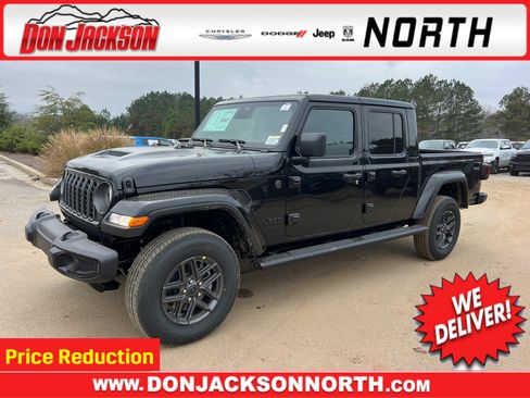 New 2026 Jeep Gladiator Sport AWD/4WD image 1