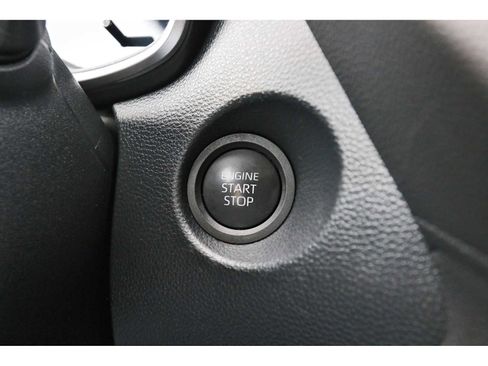 Used 2024 Toyota Corolla Cross XLE w/ Convenience Package FWD image 25