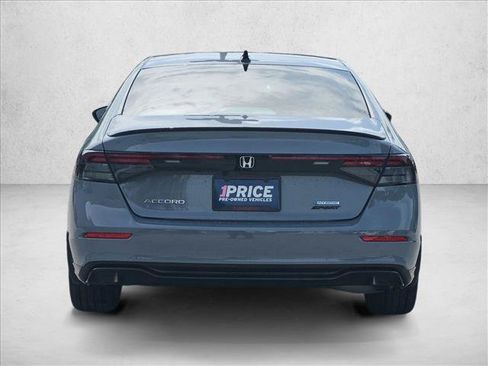 Used 2023 Honda Accord Sport image 7