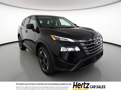 Used 2025 Nissan Rogue SV image 1