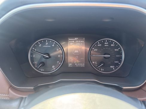 Certified 2022 Subaru Outback Touring AWD/4WD image 6