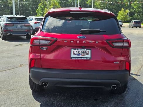 Used 2025 Ford Escape ST-Line w/ Equipment Group 301A FWD image 10