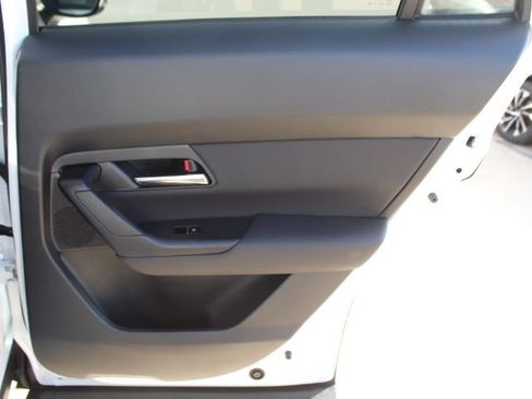 Used 2025 MAZDA CX-50 2.5 Hybrid w/ Premium Plus Pkg image 37