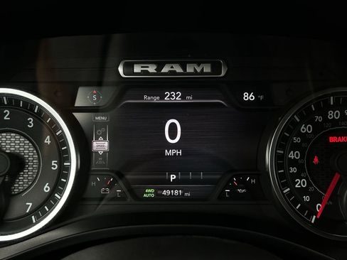 Used 2025 RAM 1500 Laramie AWD/4WD image 18