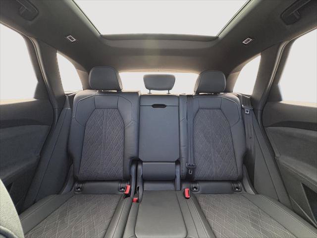 Used 2025 Audi SQ5 Premium Plus AWD/4WD image 20