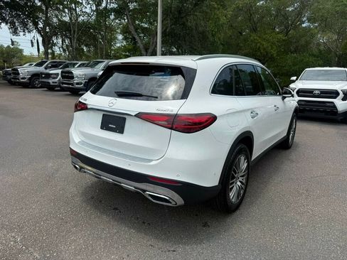Used 2026 Mercedes-Benz GLC 300 4MATIC image 11