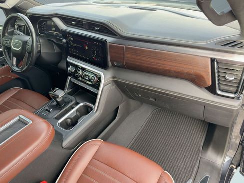 Used 2022 GMC Sierra 1500 Denali Ultimate image 29