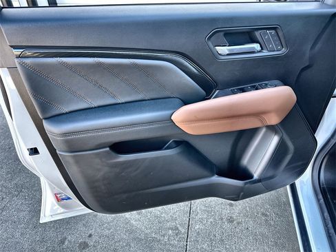 New 2026 GMC Canyon AT4 w/ Technology Plus Package image 21