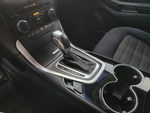 Used 2017 Ford Edge SEL w/ Class II Trailer Tow Package image 24