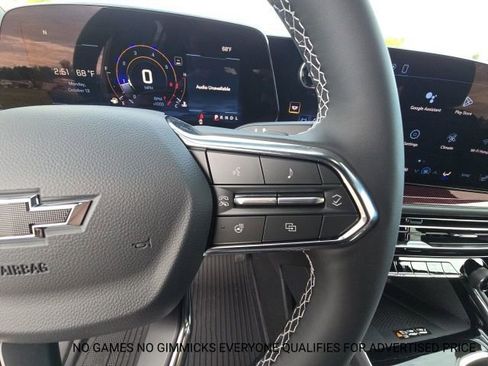 New 2026 Chevrolet Traverse Z71 w/ Driver Confidence Package image 12