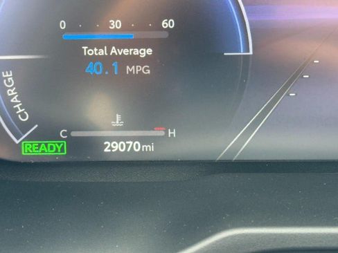Used 2024 Toyota RAV4 XSE w/ Advanced Technology Package AWD/4WD image 19