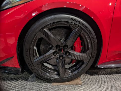 Used 2025 Chevrolet Corvette Z06 w/ Z07 Performance Package image 6