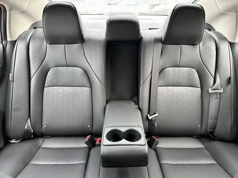 New 2026 Nissan Sentra SR w/ SR Premium Package FWD image 33
