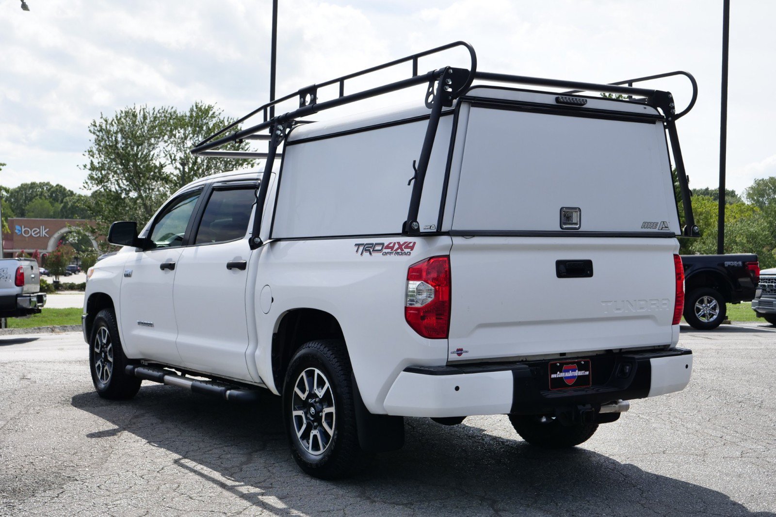 Used 2016 Toyota Tundra SR5 w/ TRD Off Road Package AWD/4WD image 7