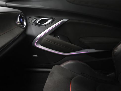 Used 2023 Chevrolet Camaro ZL1 RWD image 13