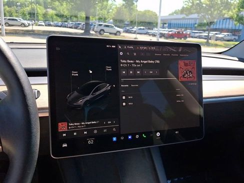 Used 2023 Tesla Model 3 Standard Range RWD image 19