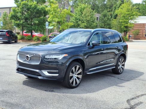 Used 2021 Volvo XC90 T8 Inscription w/ Lounge Package AWD/4WD image 9