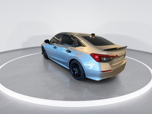 Used 2024 Honda Civic Sport image 5