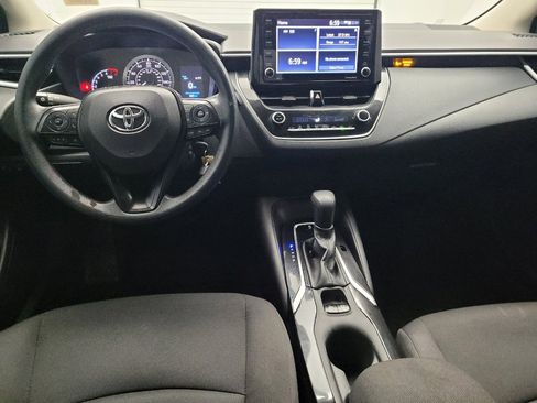 Used 2022 Toyota Corolla LE FWD image 22
