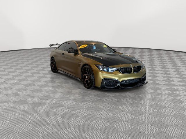 Used 2018 BMW M4 Coupe RWD image 2