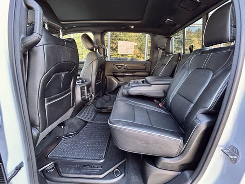 Certified 2022 RAM 1500 Limited image 44