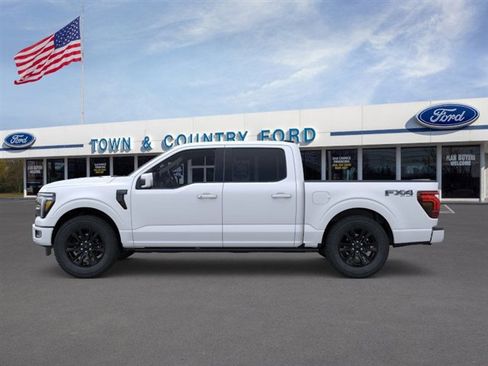 New 2026 Ford F150 Platinum w/ Equipment Group 702A High image 4