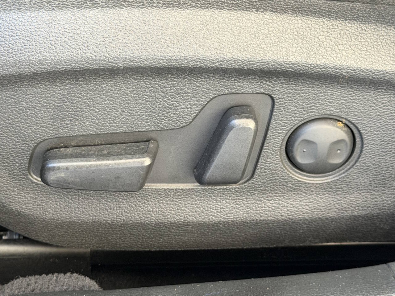 Used 2015 Hyundai Sonata Sport w/ Option Group 04 FWD image 5