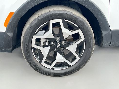 Used 2024 Hyundai Santa Cruz Limited image 32