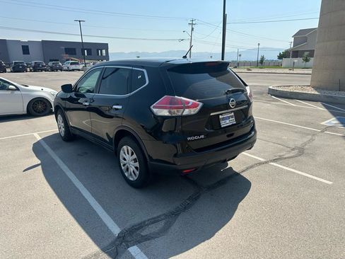 Used 2014 Nissan Rogue S AWD/4WD image 4