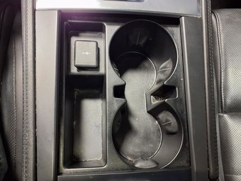 Used 2022 Jaguar F-PACE S image 18