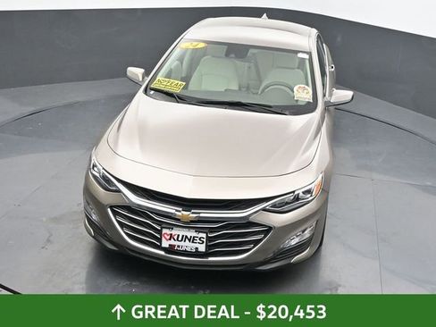 Used 2024 Chevrolet Malibu LT image 41