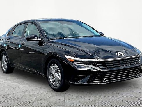 New 2026 Hyundai Elantra SE FWD image 26