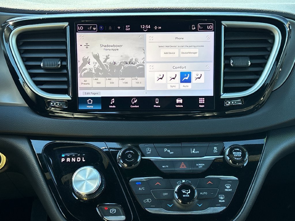 Used 2025 Chrysler Pacifica Select FWD image 29