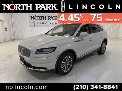 Used 2021 Lincoln Nautilus Reserve image 1