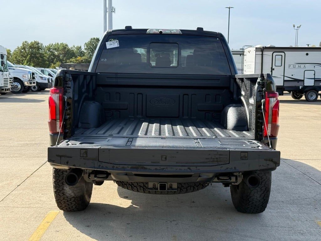 New 2026 Ford F150 Raptor w/ Equipment Group 803A Raptor R AWD/4WD image 21