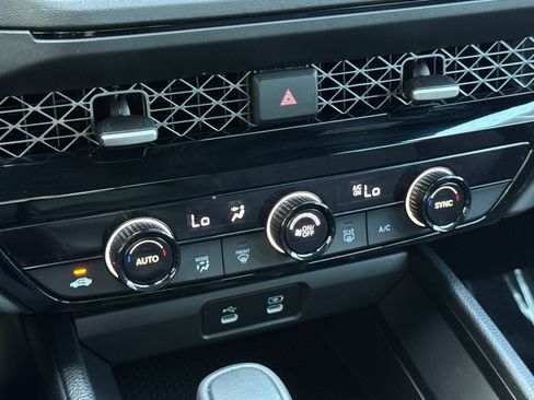 Used 2024 Honda Accord Sport image 19