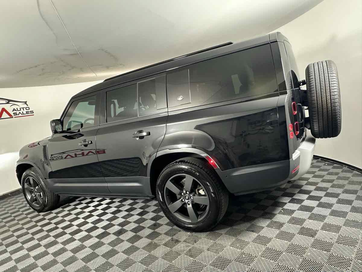 Used 2024 Land Rover Defender 130 S AWD/4WD image 7