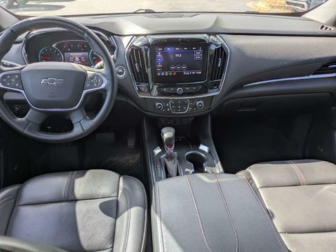 Used 2023 Chevrolet Traverse RS w/ LPO, Floor Liner Package FWD image 16