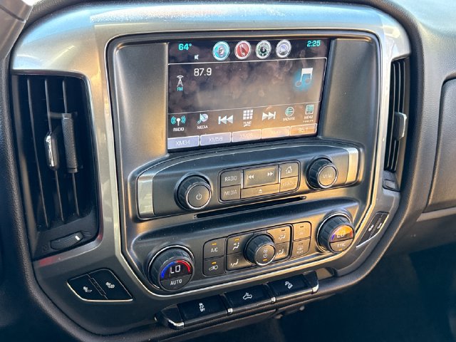 Used 2017 Chevrolet Silverado 1500 LT w/ All Star Edition AWD/4WD image 29