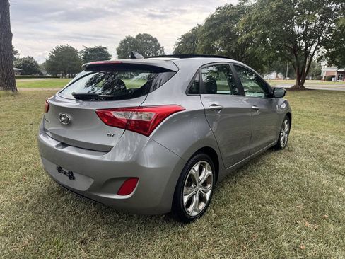 Used 2013 Hyundai Elantra GT w/ Style Pkg FWD image 13