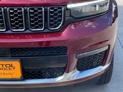 Used 2025 Jeep Grand Cherokee L Summit w/ Obsidian Package AWD/4WD image 8