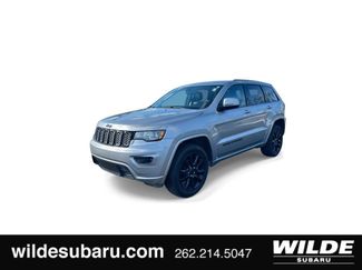 Used 2018 Jeep Grand Cherokee Altitude video 1
