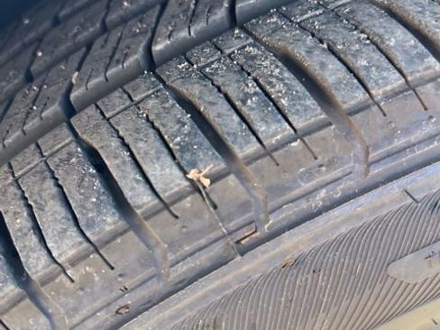 Used 2023 Chevrolet Malibu LT image 29